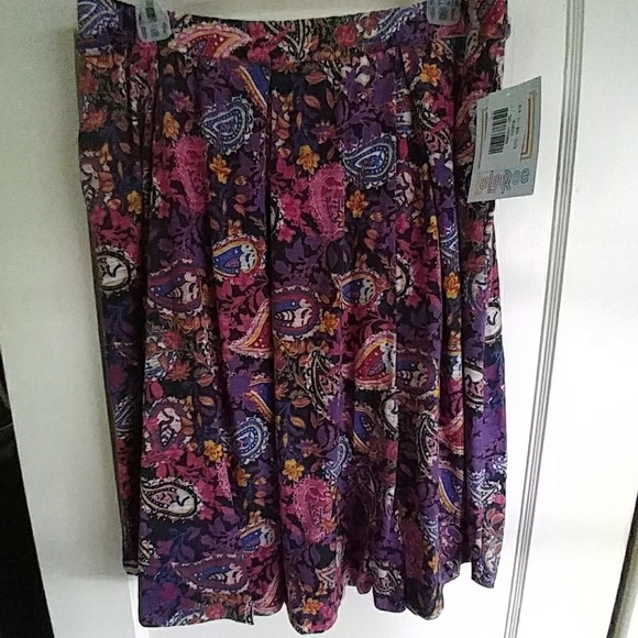LuLaRoe Dresses & Skirts - Paisley kneelength Skirt w Pockets Lularoe Madison